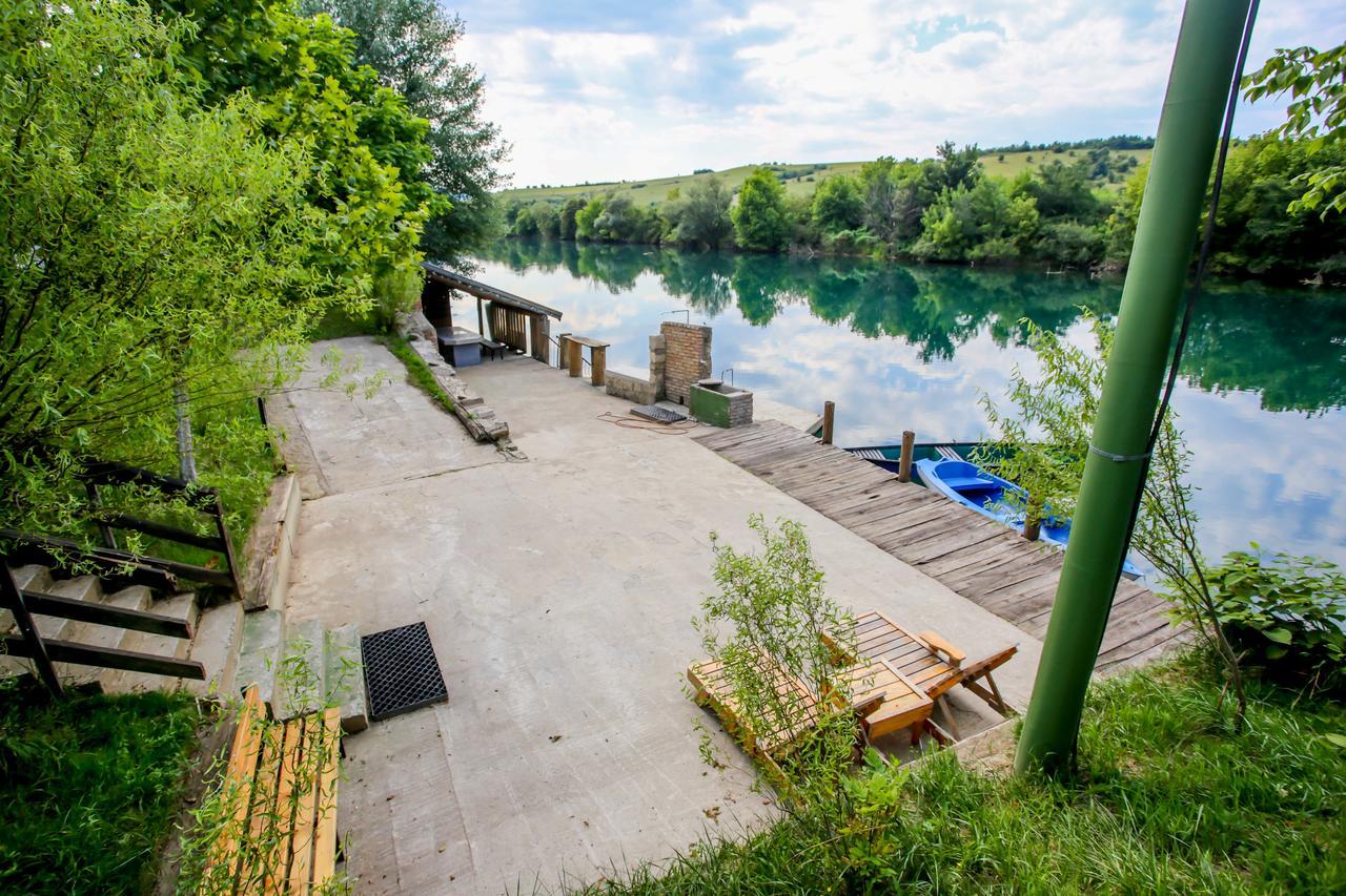 Apartments River Una 3 Bihać Buitenkant foto