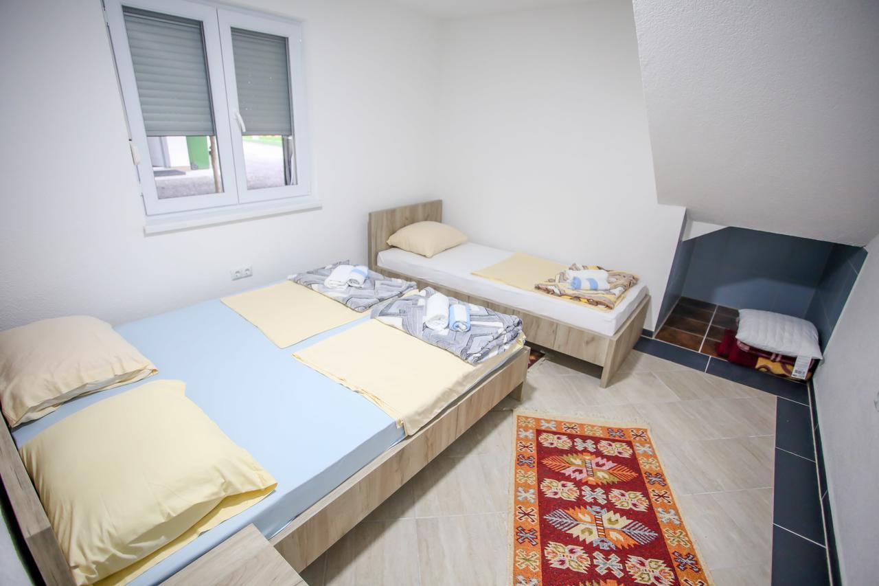 Apartments River Una 3 Bihać Buitenkant foto